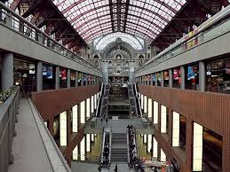 In this video i'll guide you through the railway station of antwerpen centraal (antwerp central) and i'll show you the local train (all station service). Antwerpen Centraal Railway Station Wikiwand
