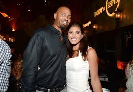 She started her career with her friend sylvia gomez in a folk duo called going home in 1986. Hope Solo Former Soccer Star Reveals About Her Painful Miscarriage With Twins Glamour Fame