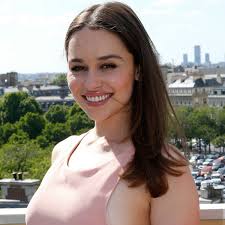 1,816,645 likes · 734 talking about this. Game Of Thrones Star Emilia Clarke Admits She Dreams About Dragons Irish Mirror Online