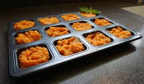 Vegetable cream cheese tortilla rolls -up Ingredients ▢1 cup chopped  veggies: broccoli, carrots, red bell pepper ▢4 oz cream cheese (softened)  ▢⅓ cup mayo ▢½ tsp garlic powder ▢¼ tsp dried dill