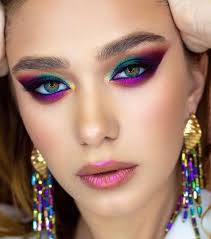 Danielle Kwapien's Instagram, Twitter & Facebook