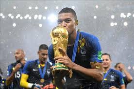 Được đánh giá là world cup thú vị bậc nhất lịch sử, trận chung kết giải đấu trên đất nga cũng diễn ra theo cách đặc biệt. Ä't Phap Vo Ä'á»‹ch World Cup 2018 Mbappe Ä'a Sáºµn Sang Káº¿ Vá»‹