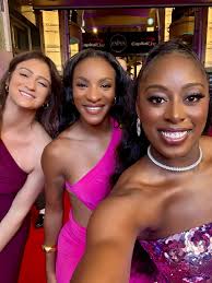 Babes & Brunch♥️✨