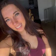 Need help as been let down. Can anyone make us a small wedding cake for  Thursday 5th June. We know it's short notice but need one for photos of  cutting the cake .