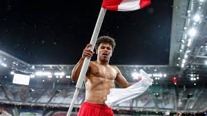 Kemi adeyemi is assistant professor of gender, women and sexuality studies and director of the black embodiments studio at the university of washington. U 21 Kuntz Nominiert Salzburgs Adeyemi Kicker