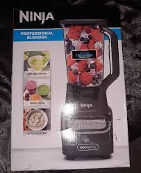 Ninja Performance 1000 Watt Blender Bl710wm The Ninja Professional Blender 1000 Features A Sleek D Blender Delicious Margaritas Ninja Professional Blender