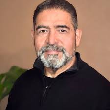 For Beyond the Board's special Father's Day episode, I had the opportunity  to chat with Ibraheem Basir, Los Angeles-based dad and founder of A Dozen  Cousins. In our conversation, Ibraheem shares the… |