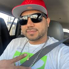 Rudy Mena (@rudy.mena.39) • Facebook