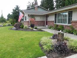Exterior Picturesque Vintage House With Cool Brick Wall Exposed And Fancy American Small Front Yard Landscaping Front House Landscaping Front Yard Landscaping