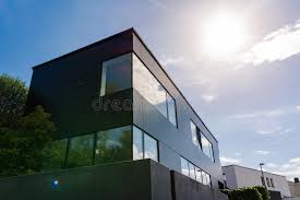 Search 123rf with an image instead of text. 9 207 Small Office Building Photos Free Royalty Free Stock Photos From Dreamstime