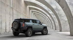 Like everything hummer ev, the cabin was designed for a unique combination of innovation and convenience. 7zuuibsg2 K1wm