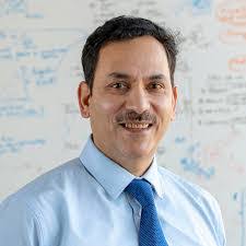 Karl Strong's Instagram, Twitter & Facebook