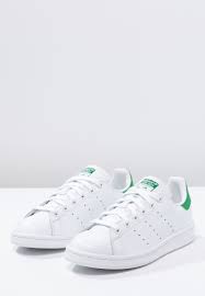 Sur fr.zalando.ch, nous aimons vous proposer des pièces de caractère que vous pourrez conserver et porter au quotidien. Adidas Originals Stan Smith Sneaker Low Ftwr White Core White Green Weiss Zalando De
