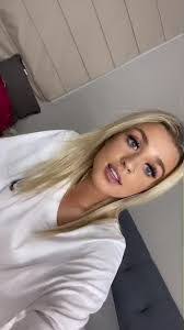 Tanisha Gray's Instagram, Twitter & Facebook