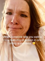 Tracking daily protein intake progress