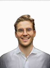 Benjamin Aston. Research assistant