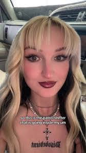 Carley Carr's Instagram, Twitter & Facebook