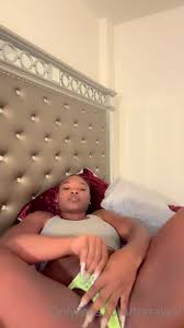 Terralicia Mercadel - her journey told through explicit images