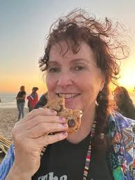My upline director Jennifer held a delicious fun summer bbq bonfire tonight  at Nail Mafia Beach Bonfire! event at Bolsa State Beach between Huntington  Beach and Sunset Beach. We enjoyed the Spin