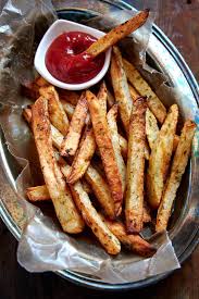 For a classic french fry flavor, cut russet or yukon gold potatoes into ¼ inch slices and rinse well with cold water. Crunchy Air Fryer French Fries Craving Tasty