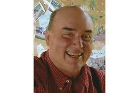 Michael Lindow's Instagram, Twitter & Facebook