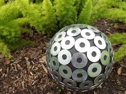 Gartendeko Selber Machen 70 Ausgefallene Beispiele Fur Ihre Sommerliche Diy Dekoration In 2020 Garten Deko Diy Gartenbau Garten Deko Ideen