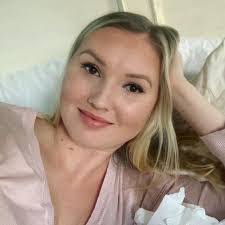 Ashley Burkley's Instagram, Twitter & Facebook