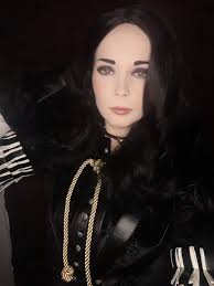 ISO a hypmic Hifumi cosplay. A wig included would be great, but not  necessary. Looking to pay $50-60 + shipping with wig included or $40-$50 +  shipping without. I fit a US