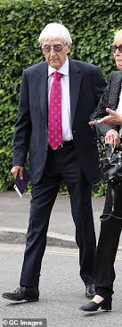 Under her new name, mary parkinson was one of the presenters of the thames tv daytime show good afternoon and briefly presented parkinson in the 1970s. Wimbledon 2019 Stars Arrive For Action Packed Day Nine Of Tennis Daily Mail Online