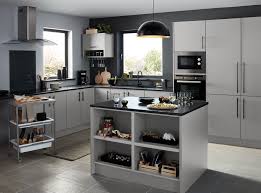 The square edge profile is a great choice if you want to feature curves in your design. Kitchen Compare Helps You To Get The Best Deal For Your Kitchen