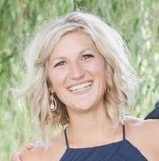 Terri Seyfried's Instagram, Twitter & Facebook