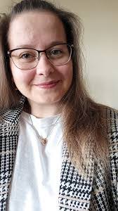 Michelle Damm's Instagram, Twitter & Facebook