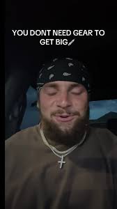 Essential Fitness Tips for Beginners: Avoid Gear Use