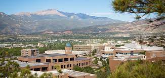 Colorado mountain college spring valley at glenwood springs minutes from glenwood springs, this residential campus is a spectacular setting for living and learning. School University Of Colorado Colorado Springs University Innovation Fellows