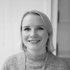 Rose Beaumont (@MidwifeBeaumont)