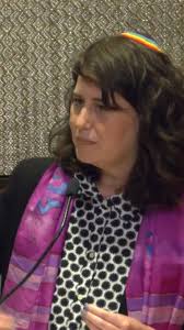 Shalom Aleichem” 🎵 One of Debbie Friedman's last compositions before her  untimely passing was her setting of “Shalom Aleichem.” Friedman's tender  and soulful melody brings these well-known words to life in a