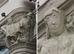 It Looks Like A Cartoon Latest Botched Art Restoration Draws Ridicule In Spain Art A Cartoon Greek Statue