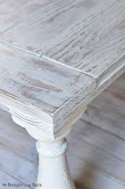 Ahşap eskitme boya yapım aşamaları, ahşap zımparalama ,temizleme ve eskitme yapımı. Diy Panosundaki Pin