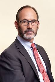 Kevin Allis's Instagram, Twitter & Facebook