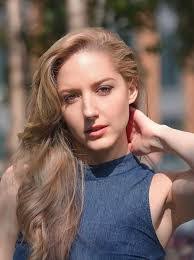 Courtney Coffey's Instagram, Twitter & Facebook