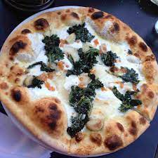 The 13 Best Kosher Restaurants In Brooklyn