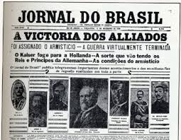 Como foi proposto no tratado de versailles a criação de um organismo internacional que tivesse como finalidade assegurar a paz num mundo traumatizado pelas dimensões do conflito que se encerrou há quase 2 anos, a liga das nações teve sua primeira assembléia no dia 15 de novembro deste ano de 1920 em genebra na suíça. Portfolio By Ceciliapersi On Emaze