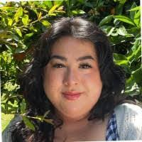 Emily Iverson's Instagram, Twitter & Facebook