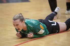 Maybe you would like to learn more about one of these? Se Video Gode Finalefornemmelser Hos Viborg Hk Inden Afgorende Dm Semifinale Viborg Folkeblad Dk