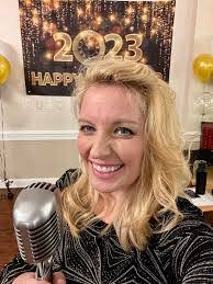 Victoria Doyle's Instagram, Twitter & Facebook