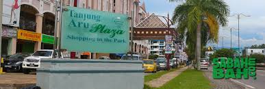 Capt.dell_a380 the kota kinabalu city mosque (malay: Tanjung Aru Plaza Sabahbah Com