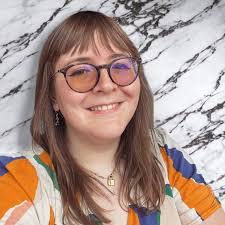 Molly Hersh's Instagram, Twitter & Facebook