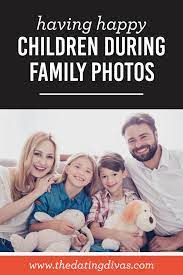 Family Photo Ideas For The Perfect Family Photo The Dating Divas Family Photos Family Picture Poses Family Photoshoot
