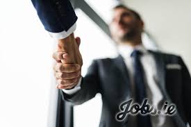 Apply new project instructions for each job and make adjustments as direction by the construction manager or supervisor; Project Manager Interview Questions Jobs Ie