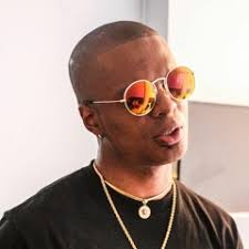 Listen to Choche Bomba Ft. El Tachi [Prod. El Codigo Kirkao] by Chamaco  Music in Chamaco